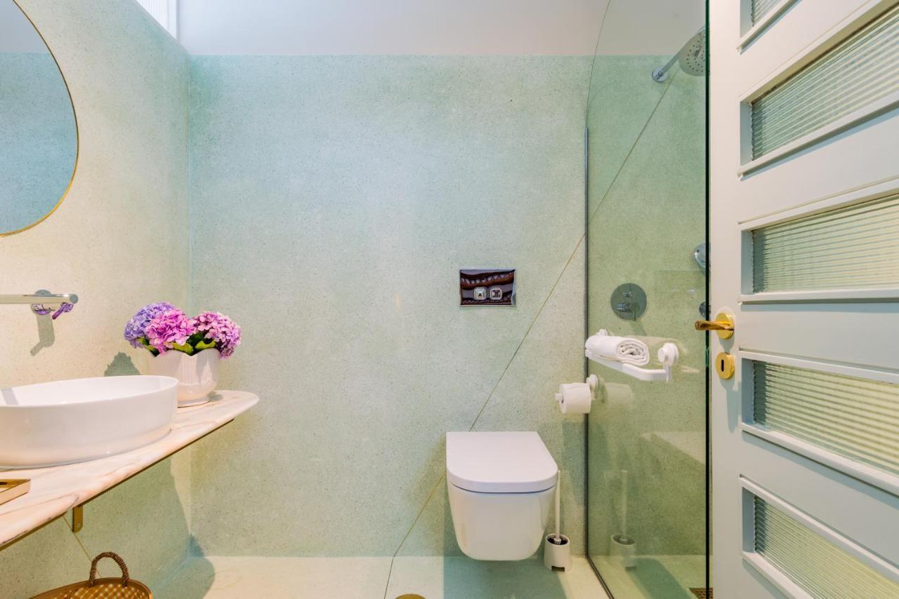 Incredible Duplex Penthouse & Terraces & Parking Appartement Porto Buitenkant foto