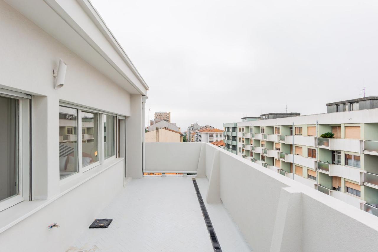 Incredible Duplex Penthouse & Terraces & Parking Appartement Porto Buitenkant foto
